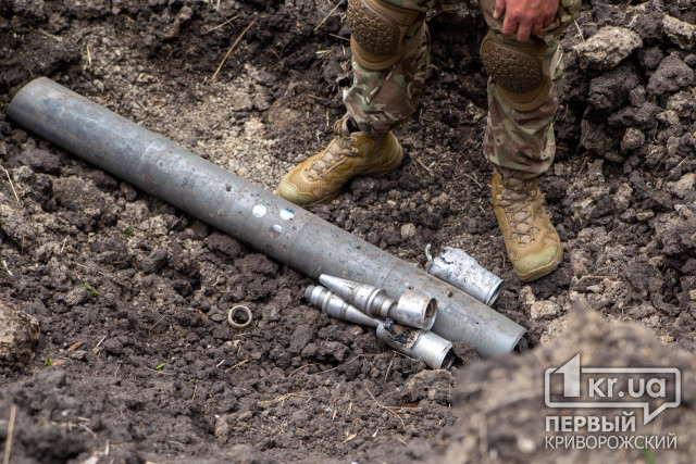 Пиротехники уничтожили 6 боеприпасов в Криворожском районе