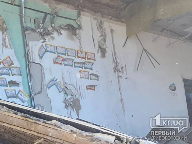 Армия РФ разрушила три школы в Апостолово Криворожского района