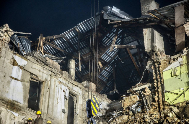 Из-под завалов дома в Кривом Роге извлекли тело 1,5-годовалого ребенка