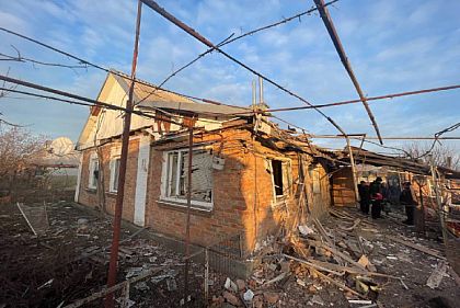 В результате обстрелов Никопольщины пострадал ребенок: полицейские документируют последствия