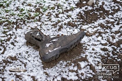 Украинские авиация и артиллерия продолжают уничтожать вражеские силу и технику