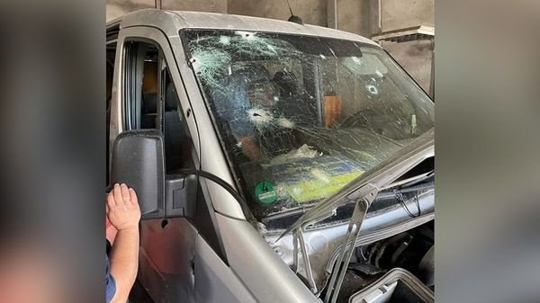 Окупанти обстріляли авто криворізьких волонтерів