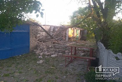 Показали наслідки обстрілу Криворізького району