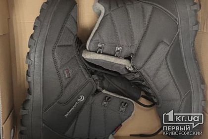 Полиция охраны Кривого Рога помешала украсть одежду из магазина