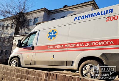 У лікарні померла ще одна жінка, яка постраждала під час обстрілу зупинки у Зеленодольську