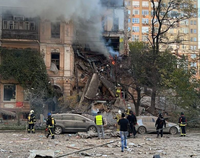 Государство-агрессор атаковало дронами инфраструктуру Киева, погибла женщина