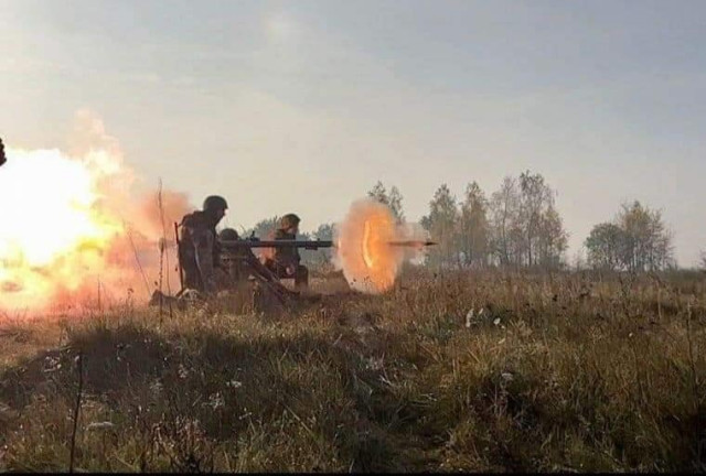 Українські авіація та артилерія знищують ворога у Херсонській області