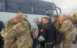 Из российского плена освободили еще 52 украинца
