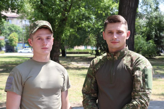 Нацгвардейцы помогают гражданским в Донецкой области, — история двух криворожан