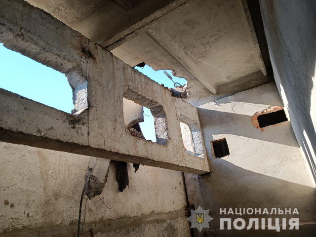 Полиция документирует последствия вражеских обстрелов в Никопольском районе