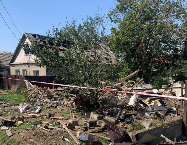 У Дніпрі зруйновано будинок через приліт російської ракети