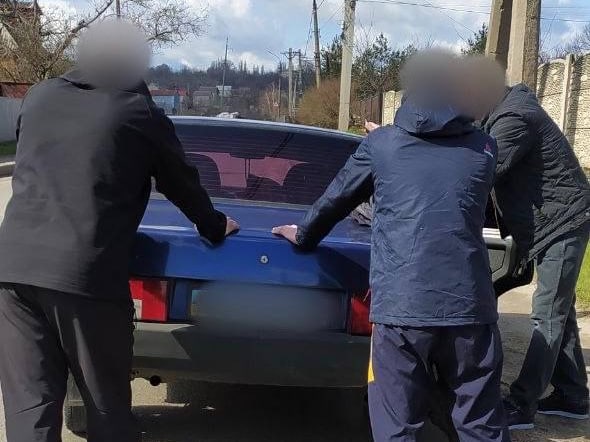 Патрульні Кривого Рогу виявили ймовірних колабораціоністів