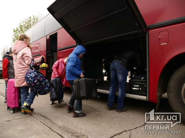 Групу криворізьких дітей-сиріт евакуювали до Туреччини