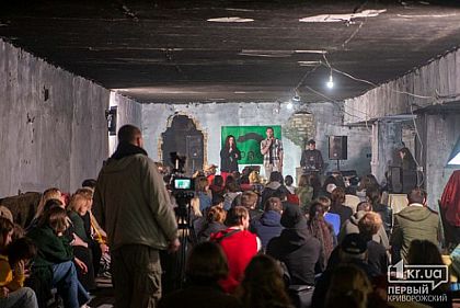 Музика — щоб усім було бодай «нормально»: на міні-фесті криворіжці збирали  гроші для ТрО