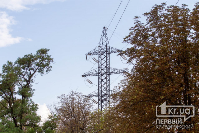На Днепропетровщине за ночь восстановили свет для 2454 семей