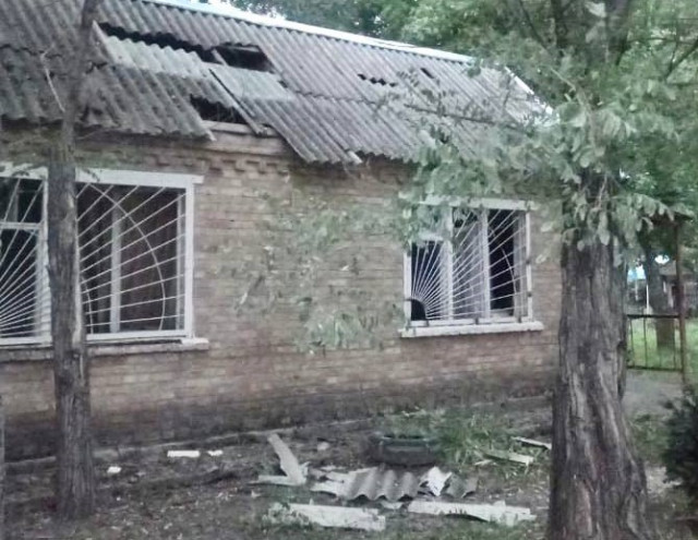 Окупанти обстріляли Нікопольщину: на міста та села випустили понад 100 снарядів