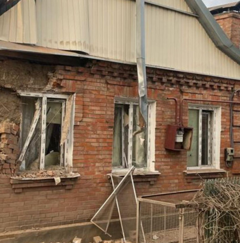 Пошкодили понад 60 домівок: росіяни вкотре обстріляли з артилерії Дніпропетровщину