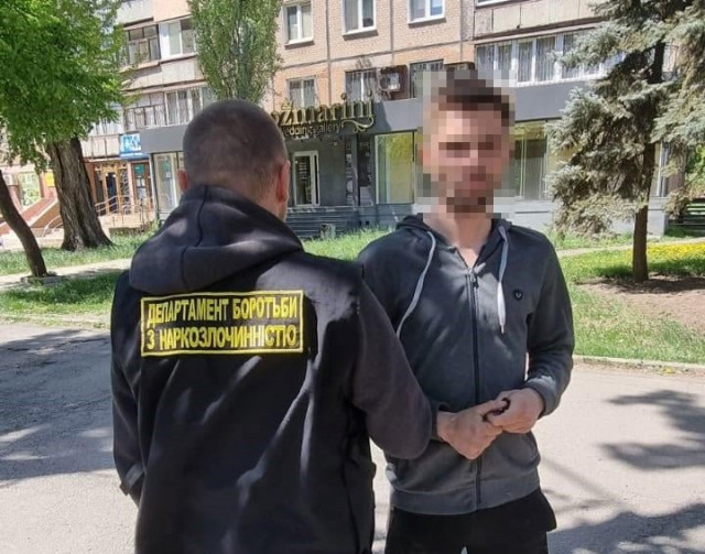 8 наркозлочинів задокументували правоохоронці на Дніпропетровщині за майже дві доби