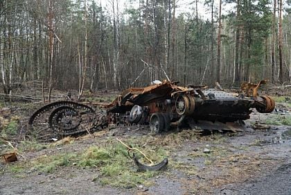 На Криворізькому напрямку ворог стріляє зі ствольної артилерії та мінометів