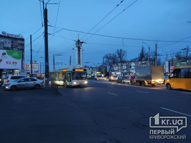 На одном из популярных криворожских маршрутов автобуса временно добавили остановку