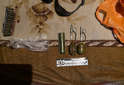 В Кривом Роге задержали мужчину, который сбывал оружие и боеприпасы ...