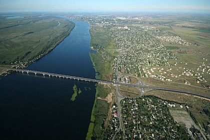 Українські військові знищили буксир біля Антонівського мосту - ОК «Південь»