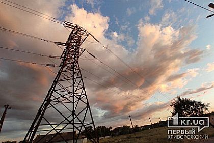 Отключение света может длиться по 8-10 часов, — директор Центра исследования энергетики