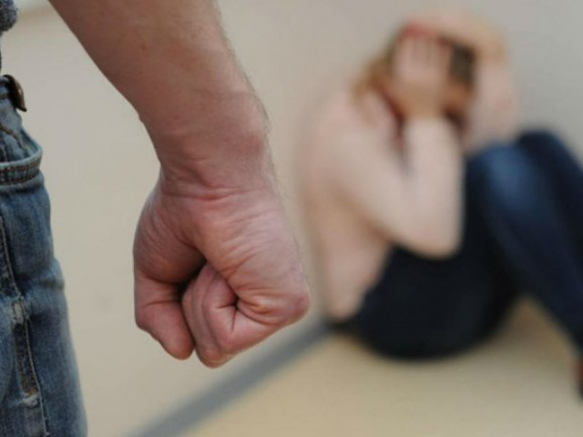 Криворожанина, отсидевшего срок, осудили за домашнее насилие относительно матери