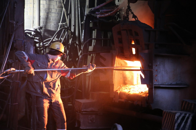 Ко Дню горняка и металлурга в компании Метинвест запустили флешмоб «Сталь вокруг нас» - #PassTheSteelChallenge