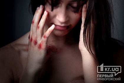 Криворожанина, который несколько часов избивал сожительницу и убил ее, лишили свободы