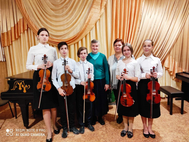 Криворожские скрипачи заняли призовые места на Международном конкурсе