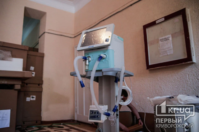 77 пациентов инфекционной больницы Кривого Рога находятся в тяжелом состоянии