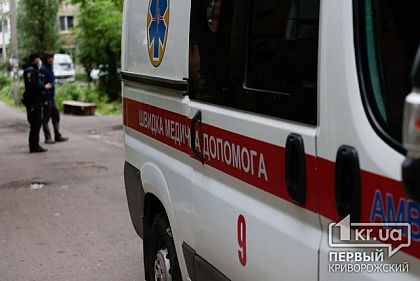 Криворожанин совершил суицид возле многоэтажки