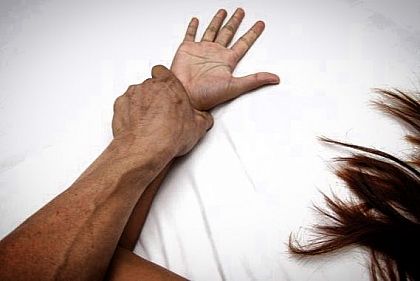 В Кривом Роге допросили обвиняемого в убийствах и изнасилованиях нескольких девушек