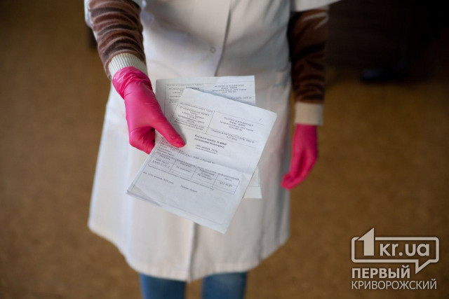 Впервые с начала пандемии в Украине зафиксировали более 7 тысяч новых пациентов с коронавирусом