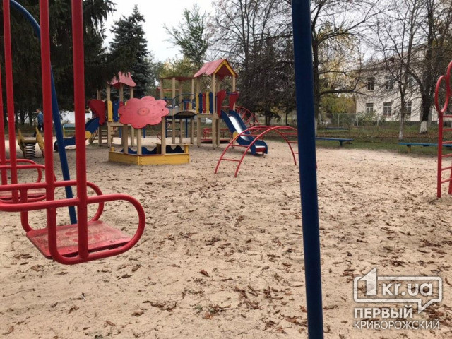 В Кривом Роге возле детской площадки обнаружен труп