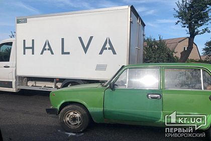 ДТП в Кривом Роге: столкнулись микроавтобус и легковушка