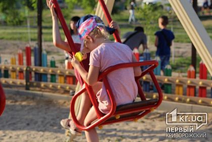 Криворожанин 9 лет не платил дочери алименты — его приговорили к ограничению свободы