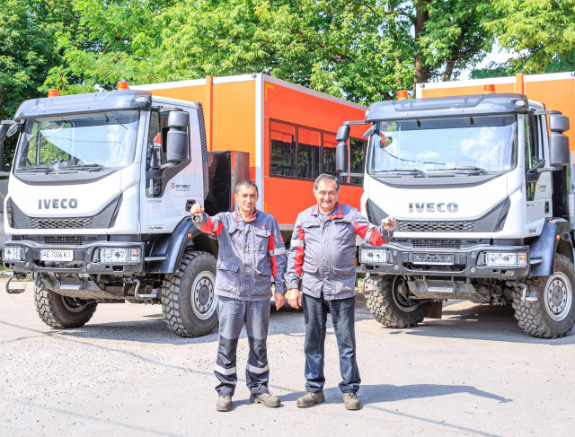 Метинвест приобрел новые вахтовые автомобили для работников ЦГОКа