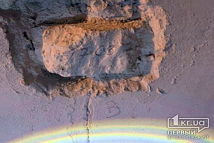 Целостность здания нарушена из-за несоблюдения норм строительства дома, - заявление