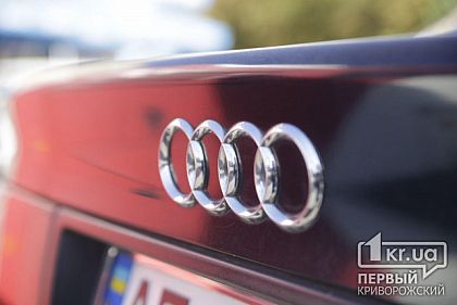 В Кривом Роге водитель на Audi сбил несовершеннолетнего парня