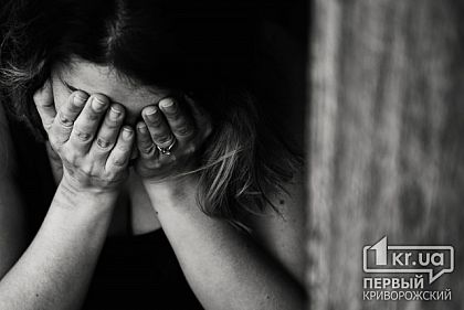 Избил, чтобы не пошла на работу: криворожанин выплатит сожительнице 15 тысяч гривен моральной компенсации