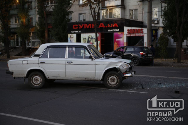 Из-за маневра в неположенном места на проспекте Гагарина случилось ДТП