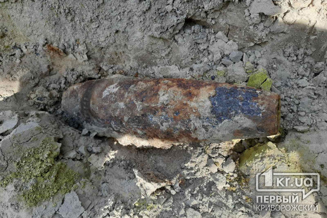 В Софиевском районе спасатели обнаружили снаряд