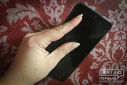 В Кривом Роге мужчина напал на женщину на улице