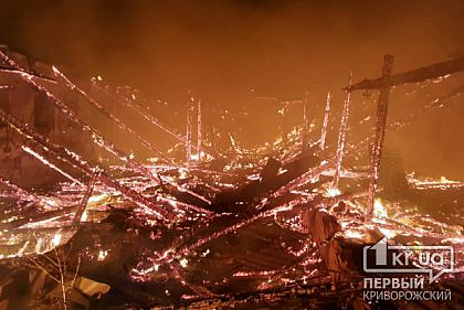 В Софиевском районе дотла сгорело сооружение на территории частного дома