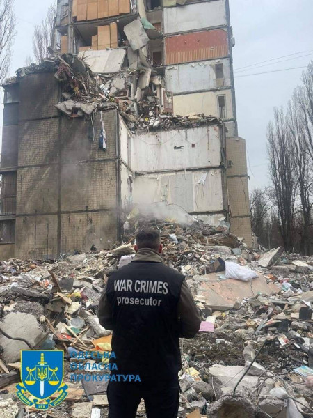 Зруйнована багатоповерхівка в Одесі