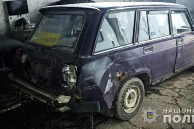 На Дніпропетровщині затримали двох чоловіків за викрадення автотранспорту
