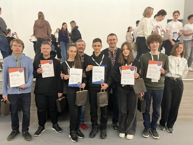 Криворожские ученики одержали победу на Всеукраинской олимпиаде по математике