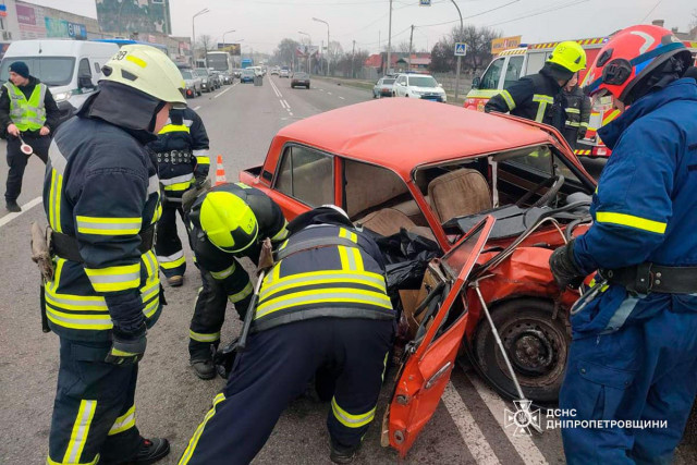 На Дніпропетровщині сталася ДТП, внаслідок якої загинув водій